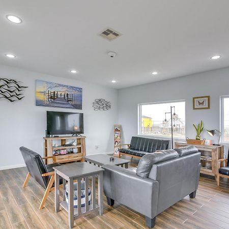 Ocean-View Surfside Home With Boardwalk To Beach! Surfside Beach Εξωτερικό φωτογραφία