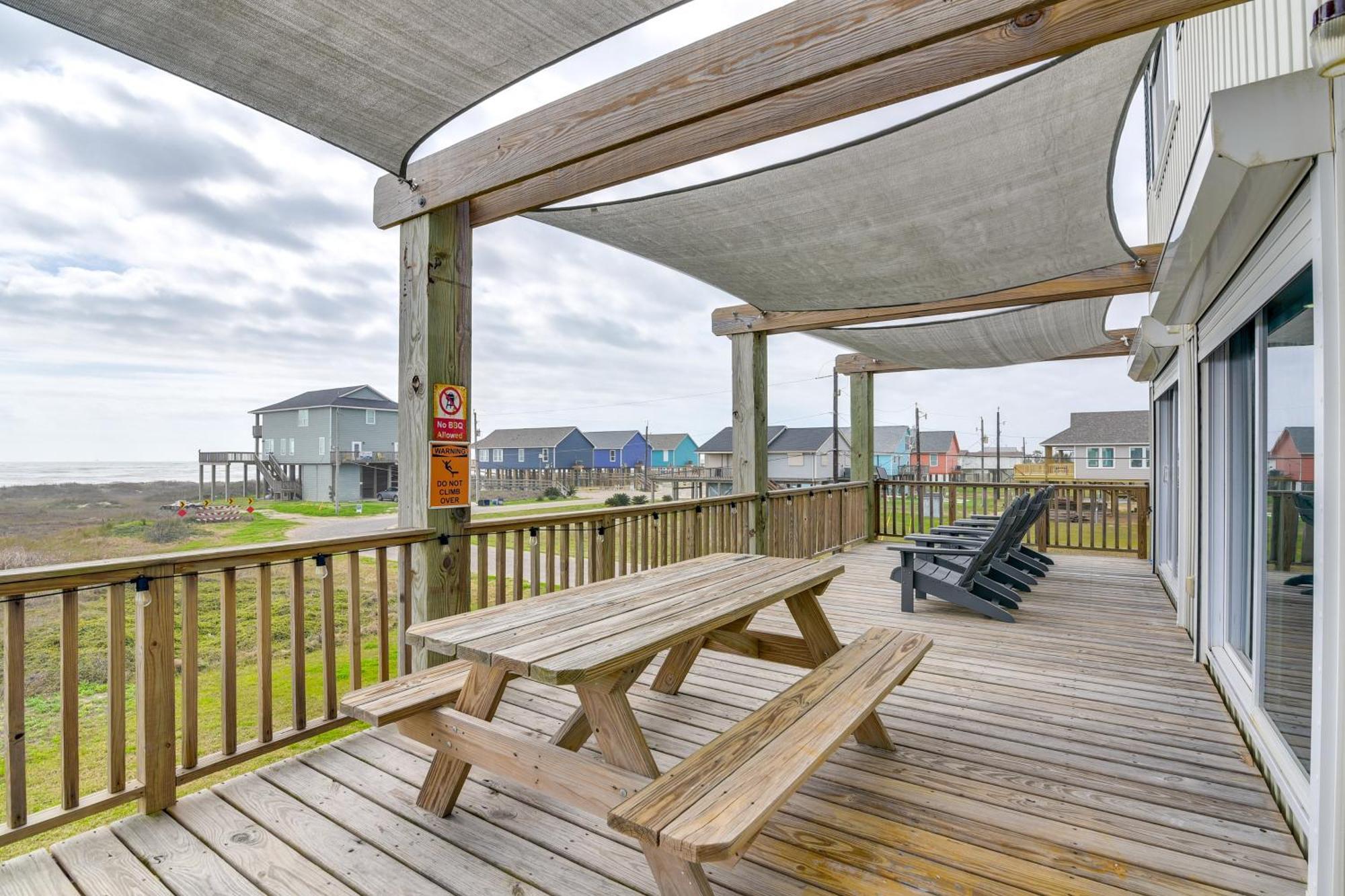 Ocean-View Surfside Home With Boardwalk To Beach! Surfside Beach Εξωτερικό φωτογραφία